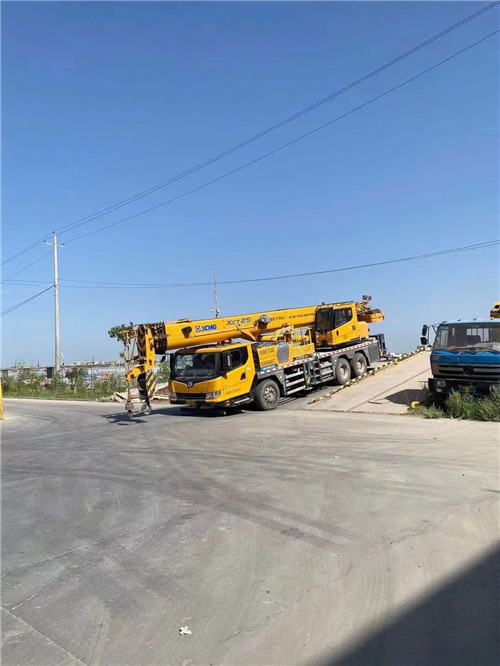 会昌县吊车作业时，可能会产生哪些额外收费项目？